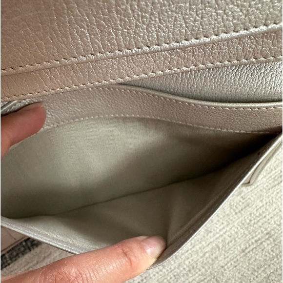 CHANEL Camelia Wallet Leather Silver CC - Picture 10 of 11